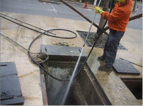 兴义池底污泥如何清理